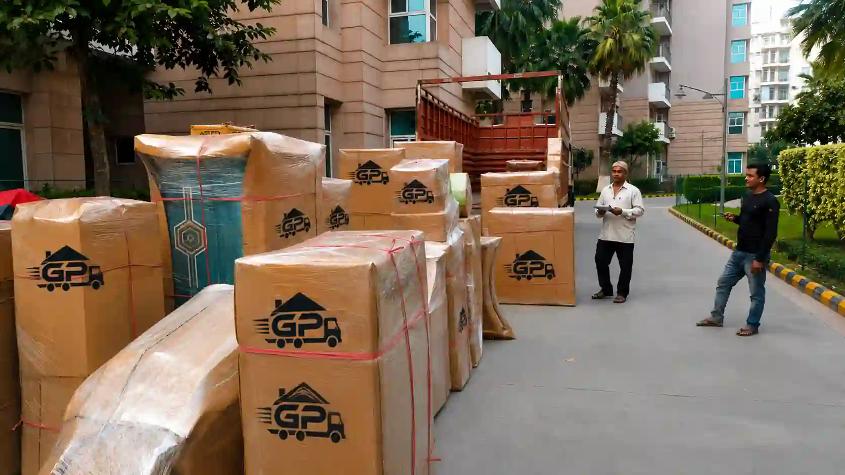 gurudev packers bannar